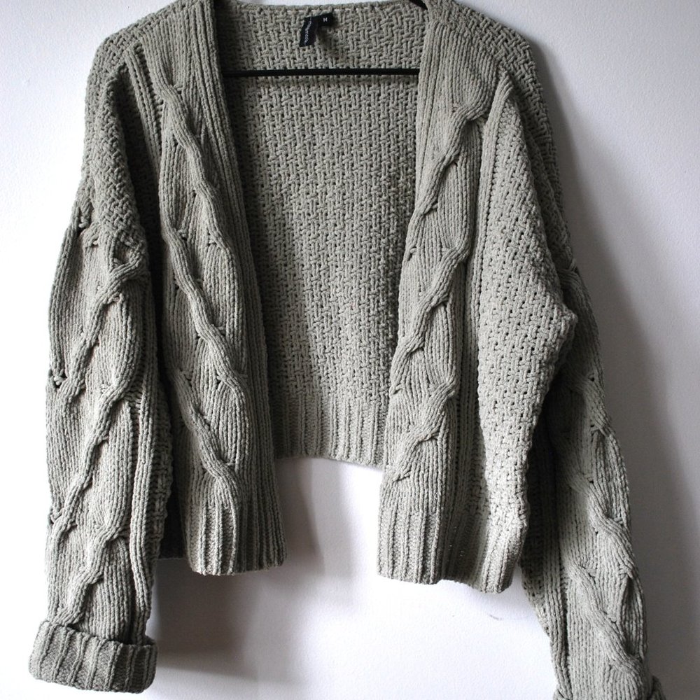 Moon&Madison Cropped Cardigan Women's M